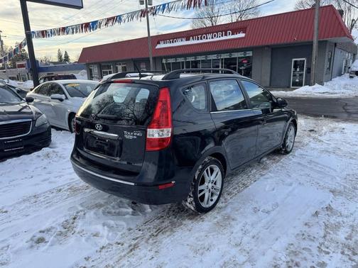 2010 Hyundai ELANTRA SE