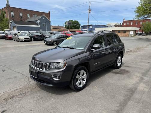 Gray 2015 Jeep Compass High Altitude