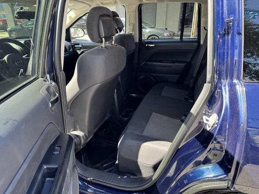 2012 Jeep Compass Sport