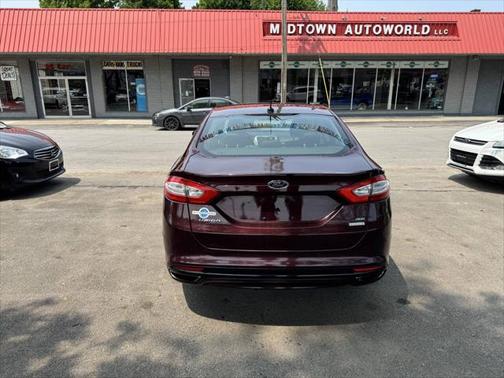 2013 Ford Fusion SE