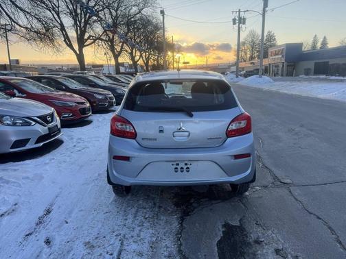 2018 Mitsubishi Mirage ES 4dr Hatchback CVT