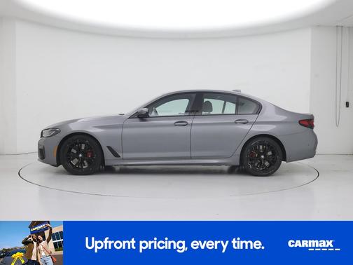 Gray 2023 BMW 540 I