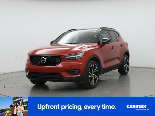2020 Volvo XC40 T4 R-Design
