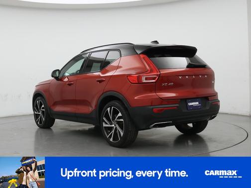 2020 Volvo XC40 T4 R-Design
