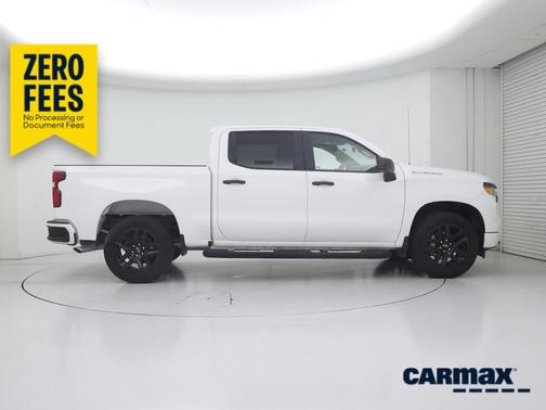 White 2024 Chevrolet Silverado 1500 Custom
