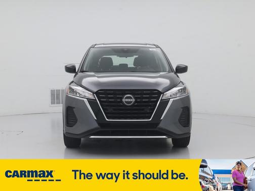 2023 Nissan Kicks S