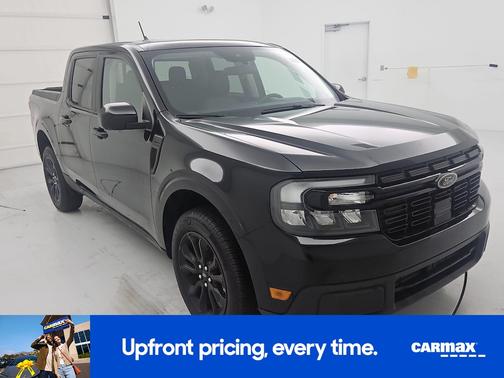 Black 2024 Ford Maverick Lariat