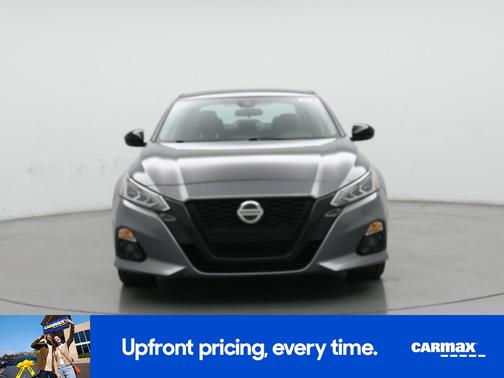 2022 Nissan Altima SR