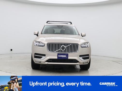 Gray 2023 Volvo XC90 B6 Plus
