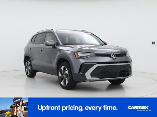 Gray 2025 Volkswagen Taos SE