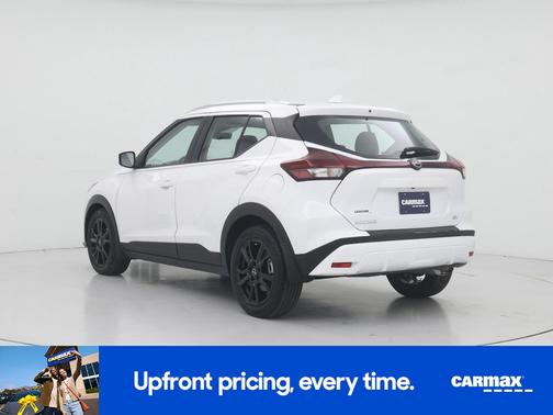 2022 Nissan Kicks SV