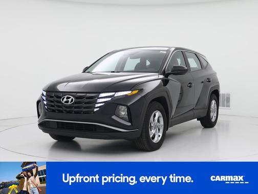 Black 2023 Hyundai TUCSON SE