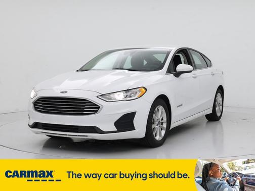 2019 Ford Fusion Hybrid SE