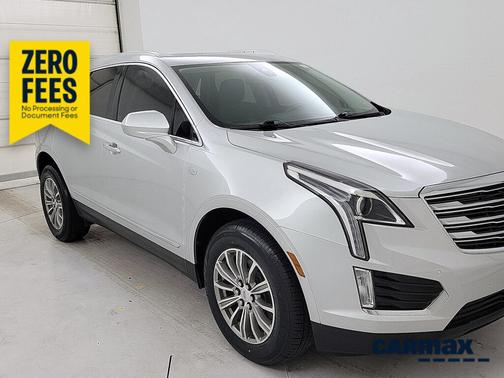 Gray 2019 Cadillac XT5 Luxury