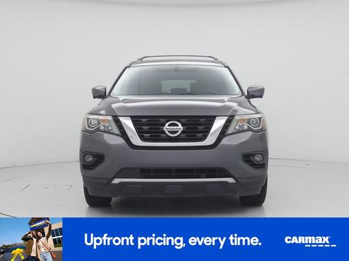 2017 Nissan Pathfinder Platinum