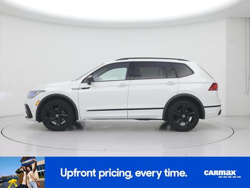 White 2023 Volkswagen Tiguan SE R-Line Black