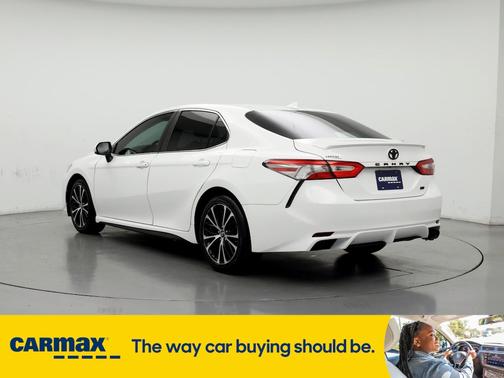 2019 Toyota Camry SE