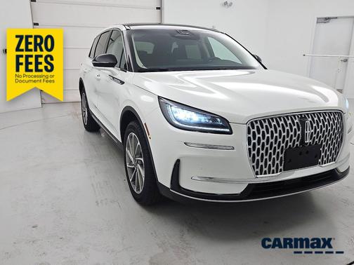 White 2024 Lincoln Corsair Premiere