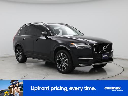 2016 Volvo XC90 T6 Momentum