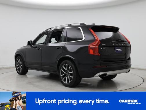 2016 Volvo XC90 T6 Momentum