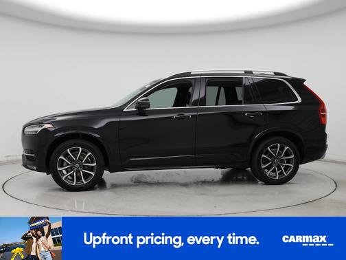 2016 Volvo XC90 T6 Momentum