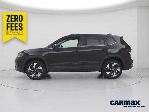Black 2025 Volkswagen Taos SE