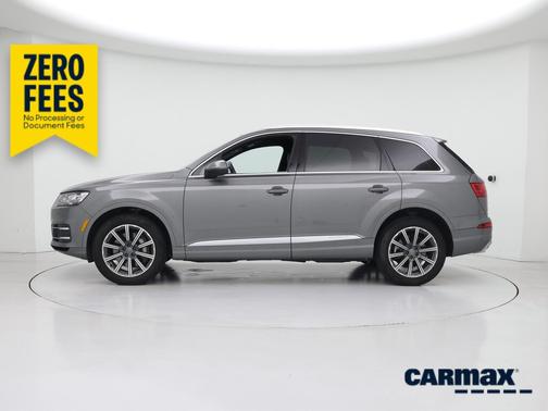 Gray 2018 Audi Q7 Prestige