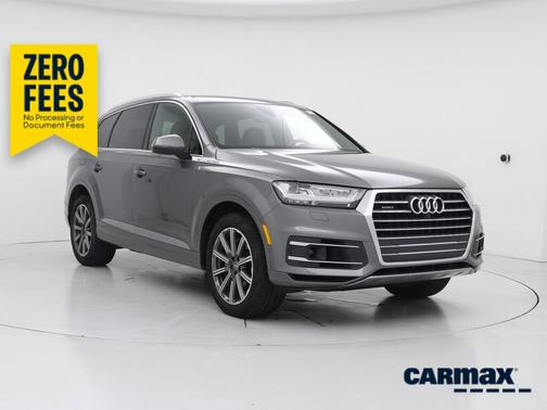 Gray 2018 Audi Q7 Prestige