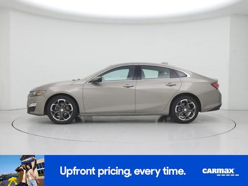 Gold 2022 Chevrolet Malibu LT