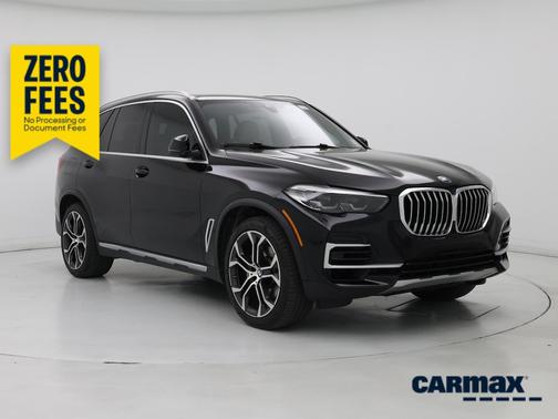 Black 2022 BMW X5 sDrive40i