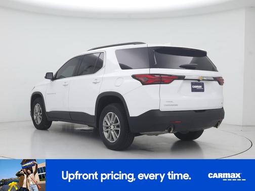 White 2023 Chevrolet Traverse LT Leather