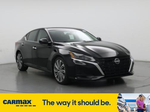 2023 Nissan Altima SL