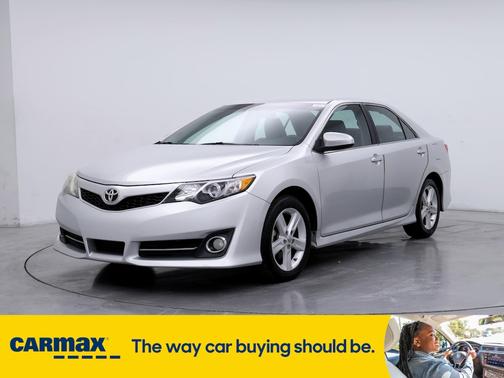 2014 Toyota Camry SE