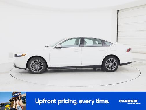 White 2023 Honda Accord EX