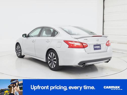 Silver 2016 Nissan Altima SL
