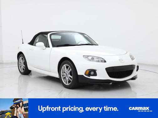 White 2015 Mazda MX-5 Miata Sport