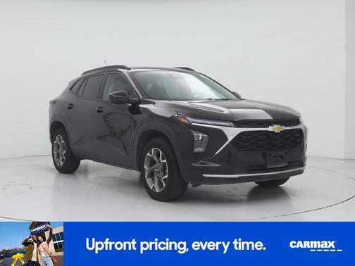 Black 2025 Chevrolet Trax LT