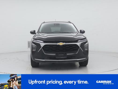 Black 2025 Chevrolet Trax LT
