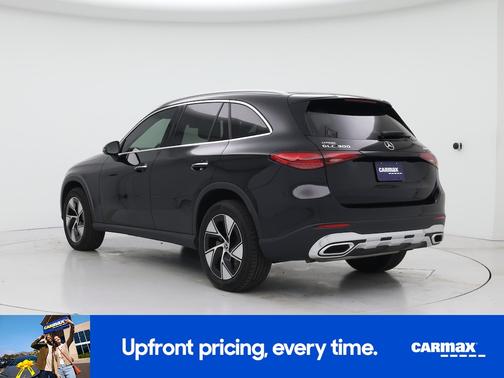 2024 Mercedes-Benz GLC 300 