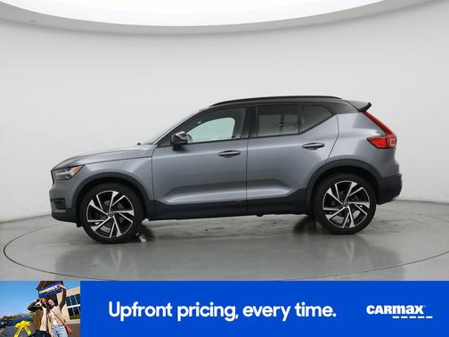 Gray 2019 Volvo XC40 T5 R-Design