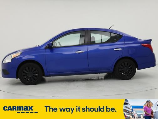 2016 Nissan Versa SV