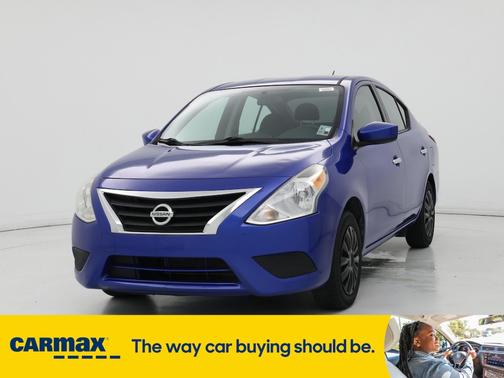 2016 Nissan Versa SV