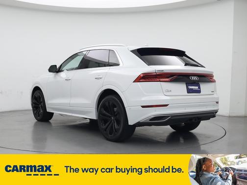 2019 Audi Q8 Premium Plus