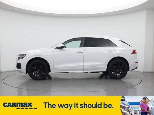 2019 Audi Q8 Premium Plus