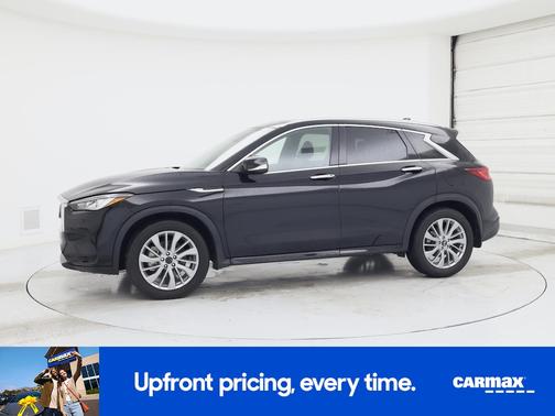 Black 2023 INFINITI QX50 Luxe