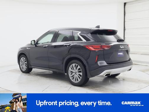 Black 2023 INFINITI QX50 Luxe