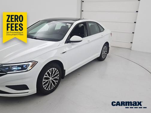 White 2019 Volkswagen Jetta SEL