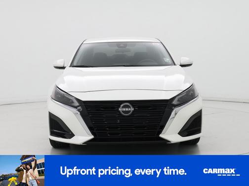 2023 Nissan Altima SV