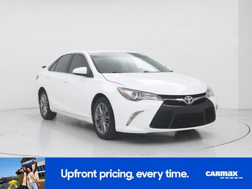 2016 Toyota Camry SE