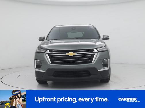 Green 2023 Chevrolet Traverse LT Cloth